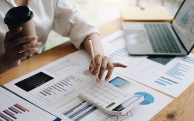 How can local New Haven bookkeepers help small businesses streamline their finances?